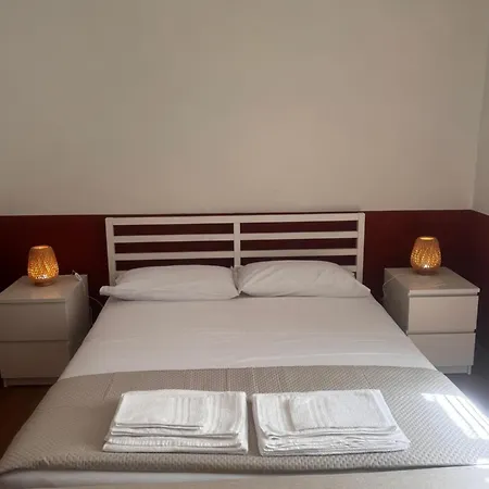 Apartament La Casetta Ai Tribunali *